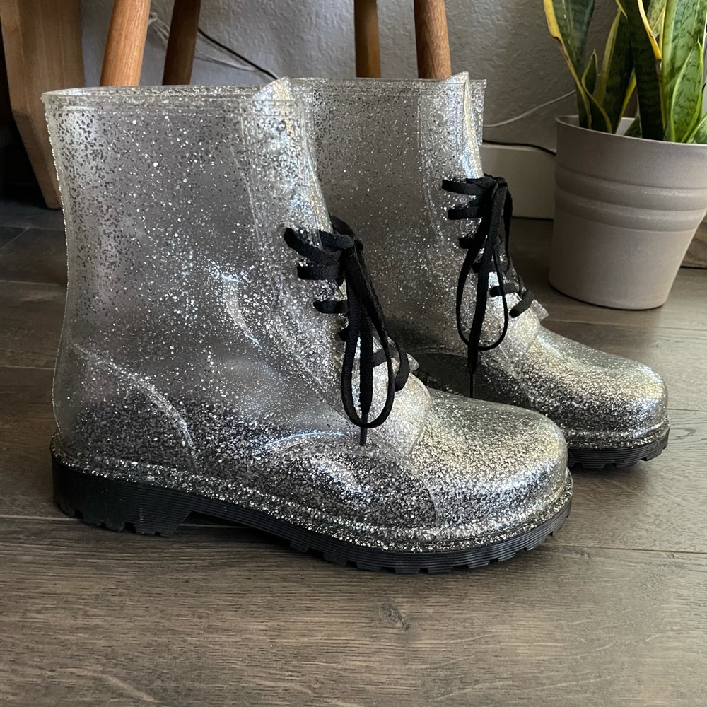Forever21 glitter rain boot